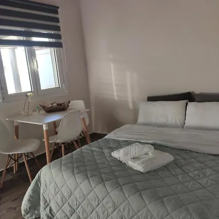 V&e's Apartment *