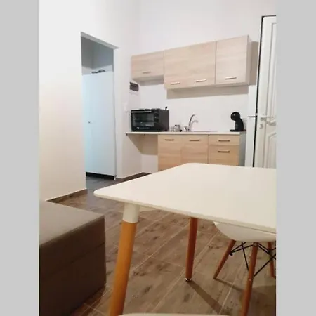 V&e's Apartmán Pigadhia (Argolis)