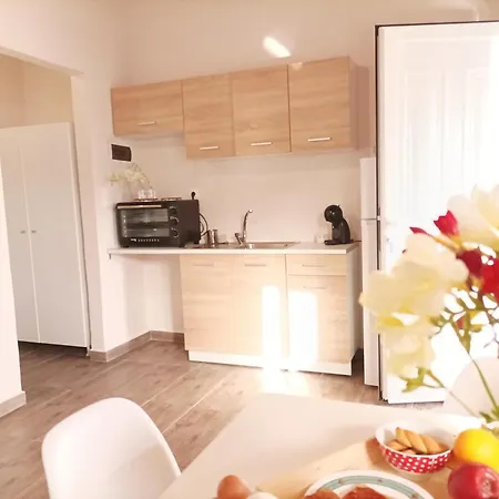 V&e's * Pigadhia (Argolis)