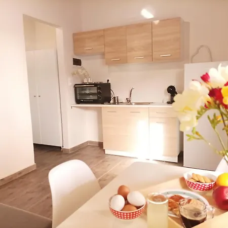 V&e's Apartmán Pigadhia (Argolis)